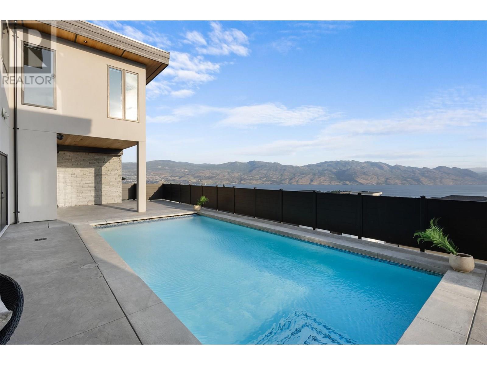  1651 Touriga Place, West Kelowna