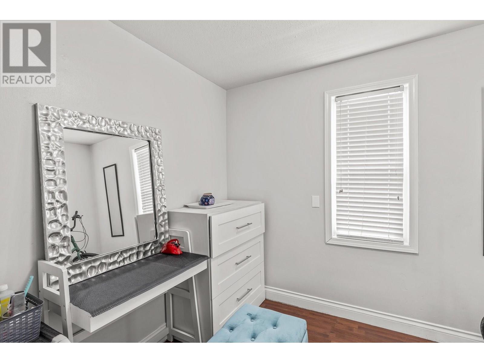  2293 Woodlawn Street, Kelowna