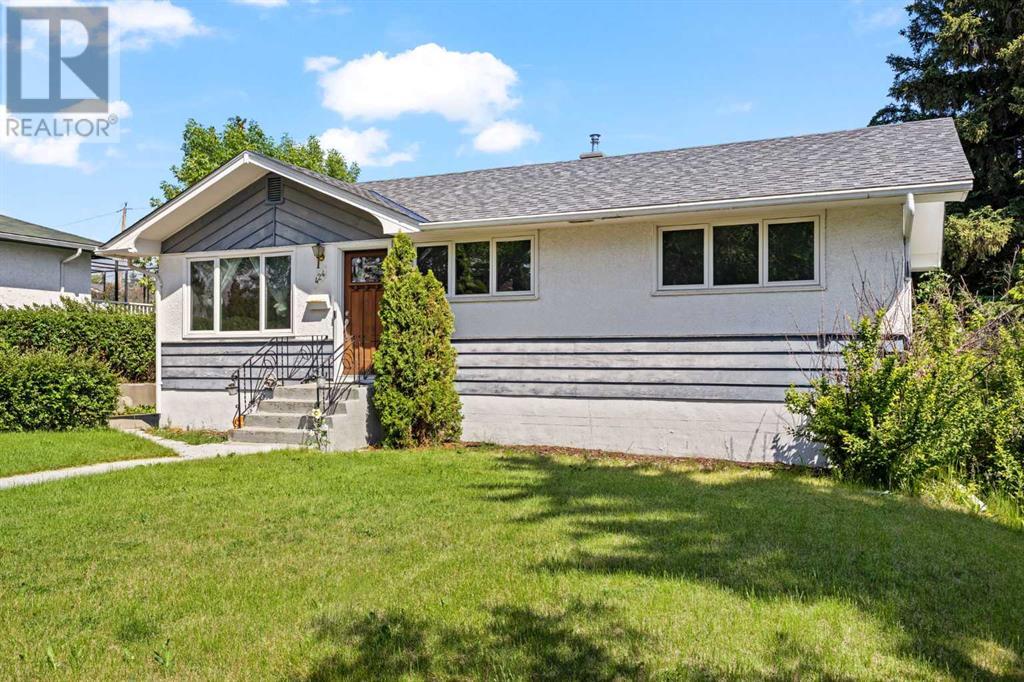 Single Family House Bungalow for Sale in  Blackthorn Road NW Thorncliffe Calgary 