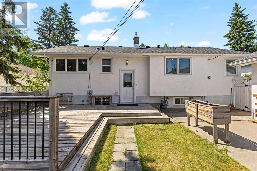 Single Family House Bungalow for Sale in  Blackthorn Road NW Thorncliffe Calgary 