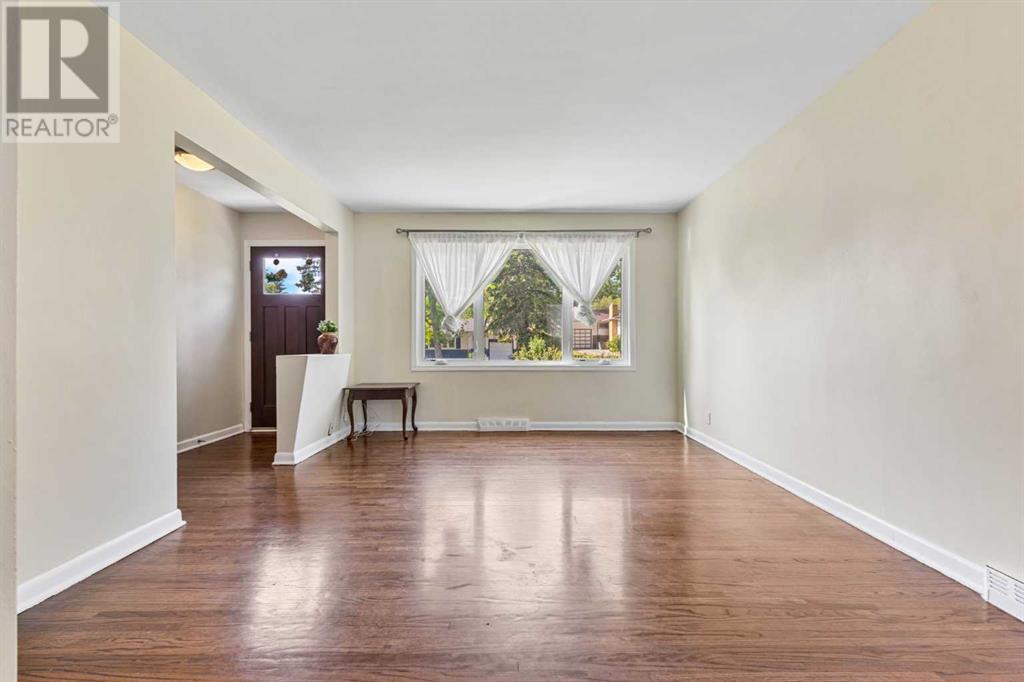 Single Family House Bungalow for Sale in  Blackthorn Road NW Thorncliffe Calgary 