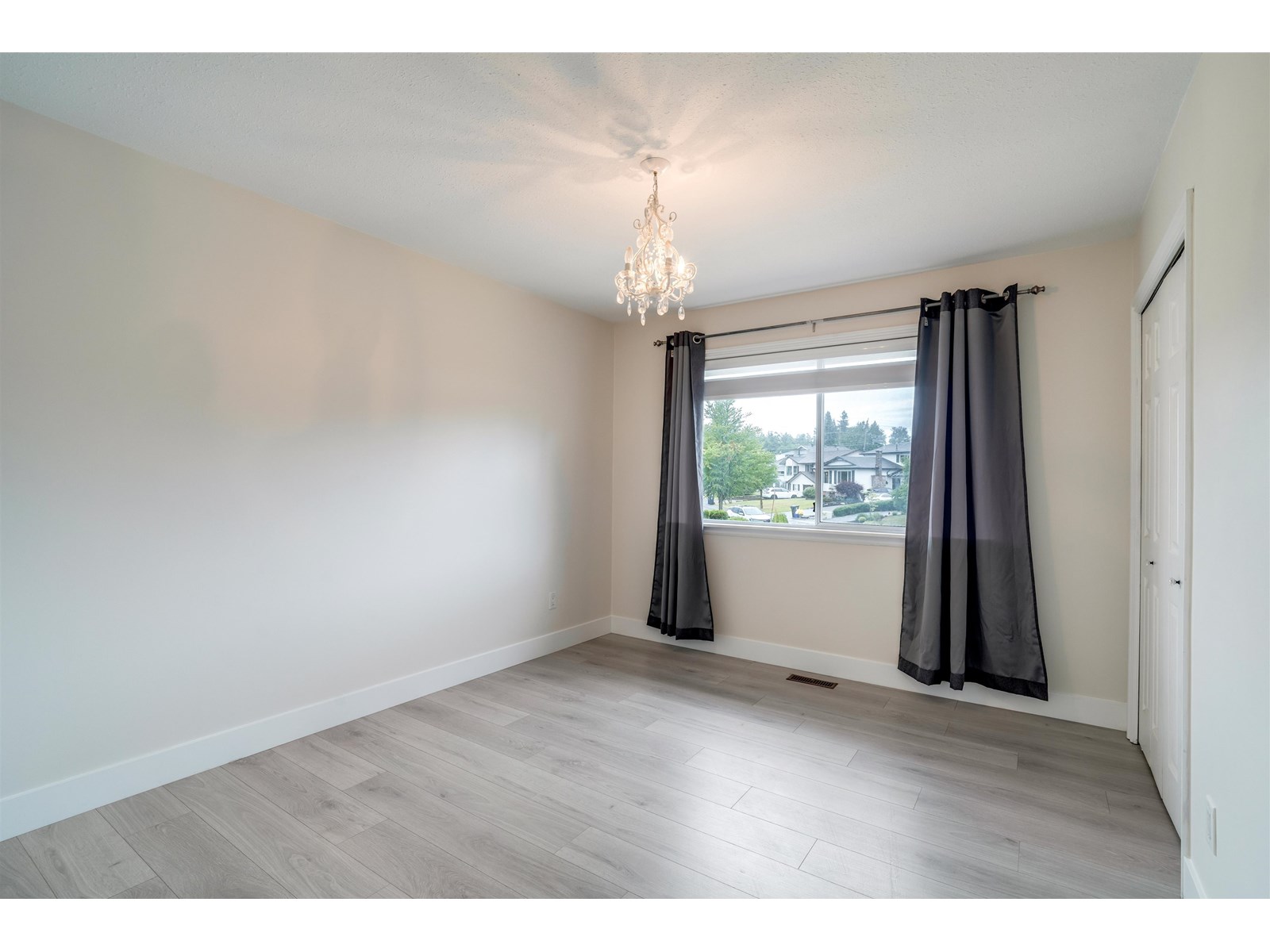 Photo 24 of 9582 212 B Street, Langley BC