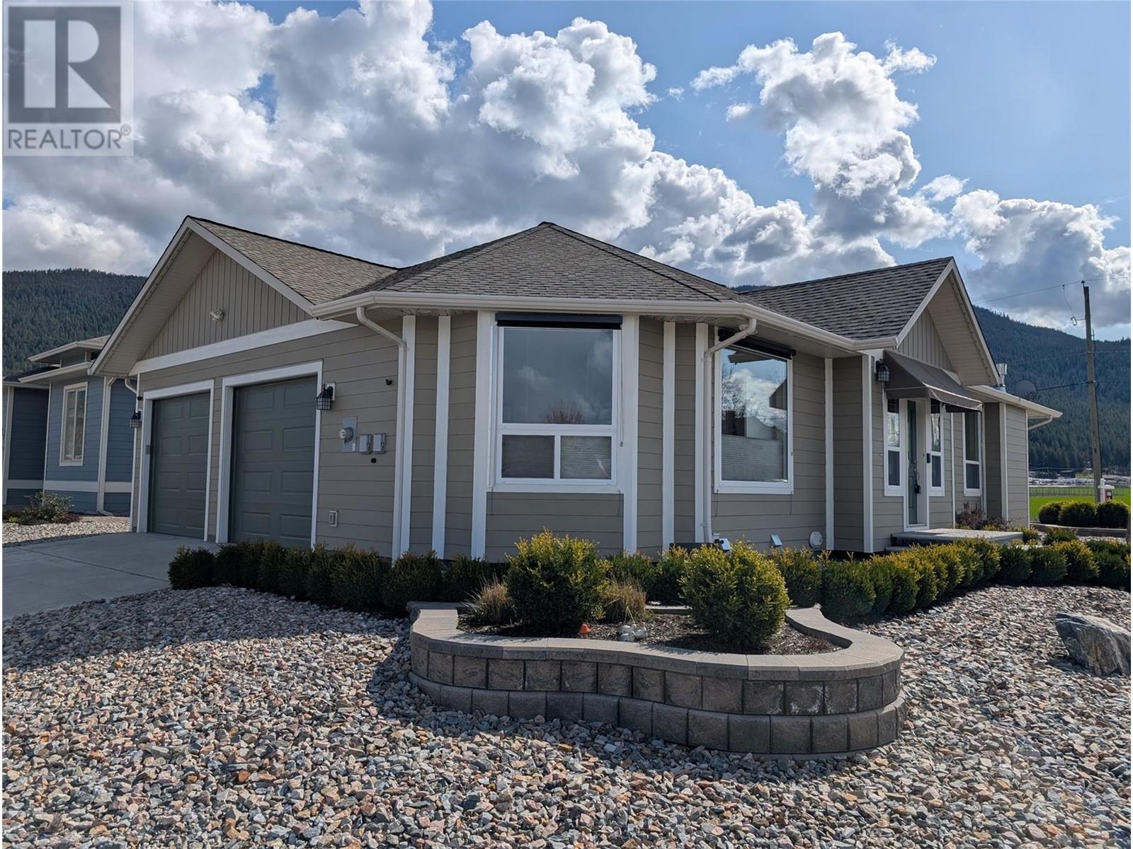 2367 Oglow Drive, Armstrong