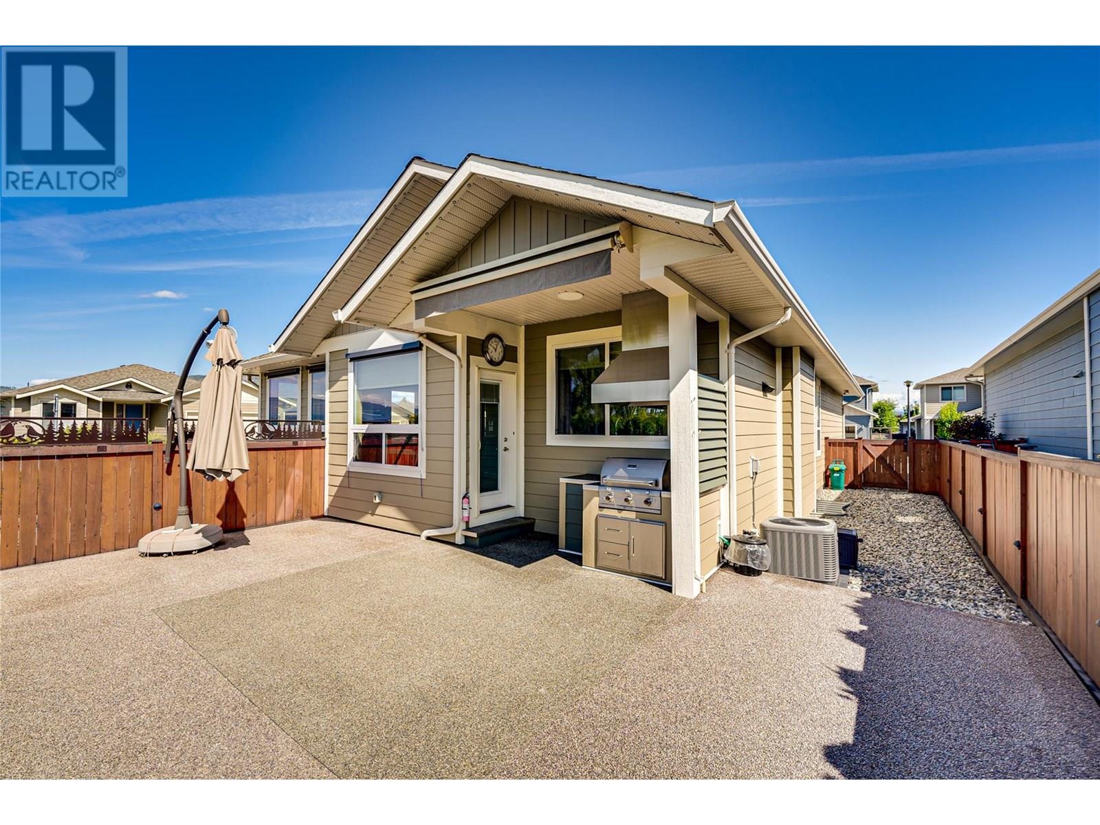 2367 Oglow Drive, Armstrong