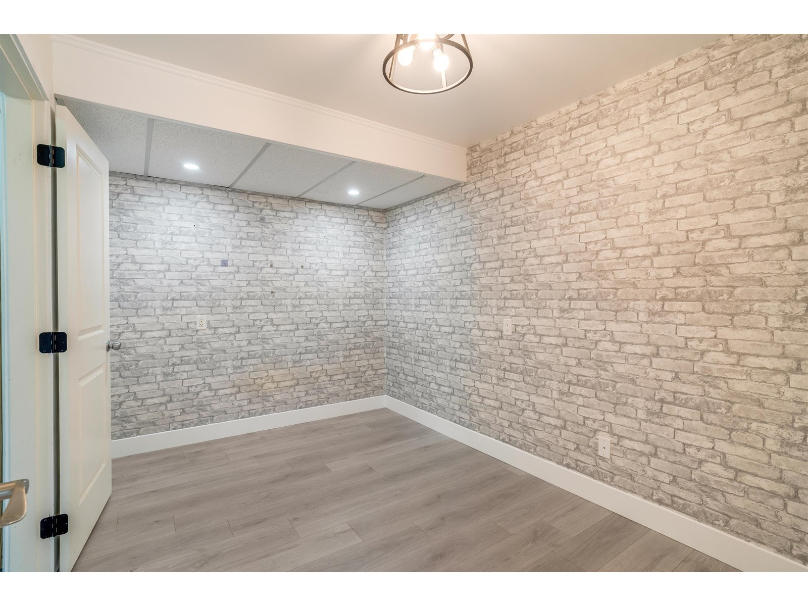 Photo 14 of 9582 212 B Street, Langley BC