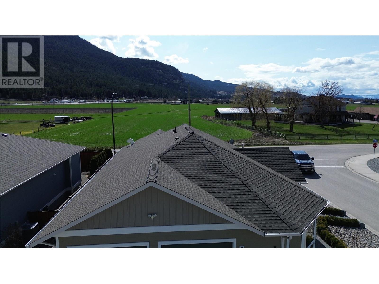 2367 Oglow Drive, Armstrong
