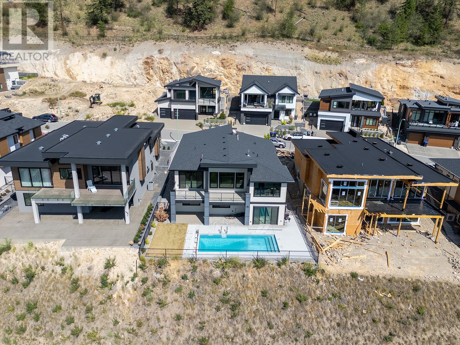 Photo 14 of 1154 Lone Pine Drive, Kelowna BC