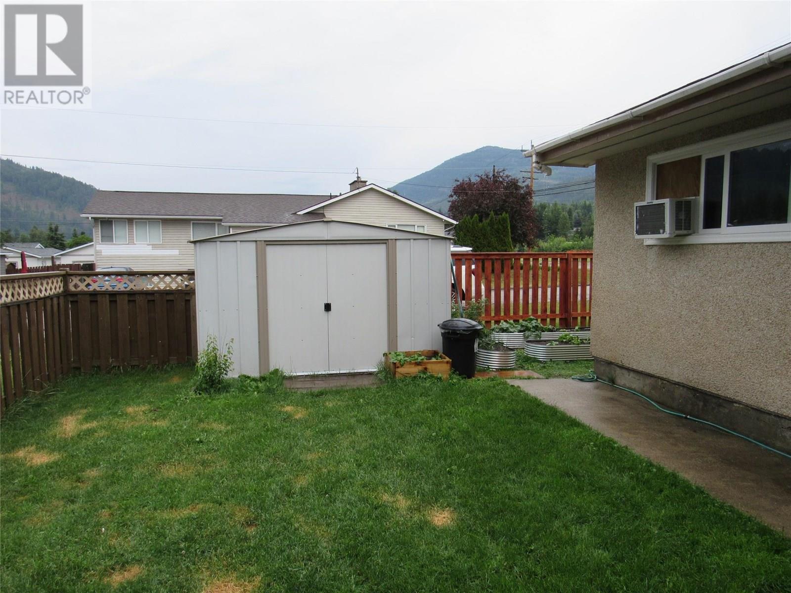 1755 COLUMBIA GARDENS Road, Fruitvale