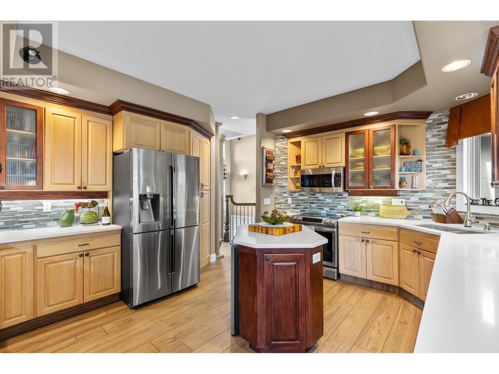  1831 Horizon Drive, West Kelowna