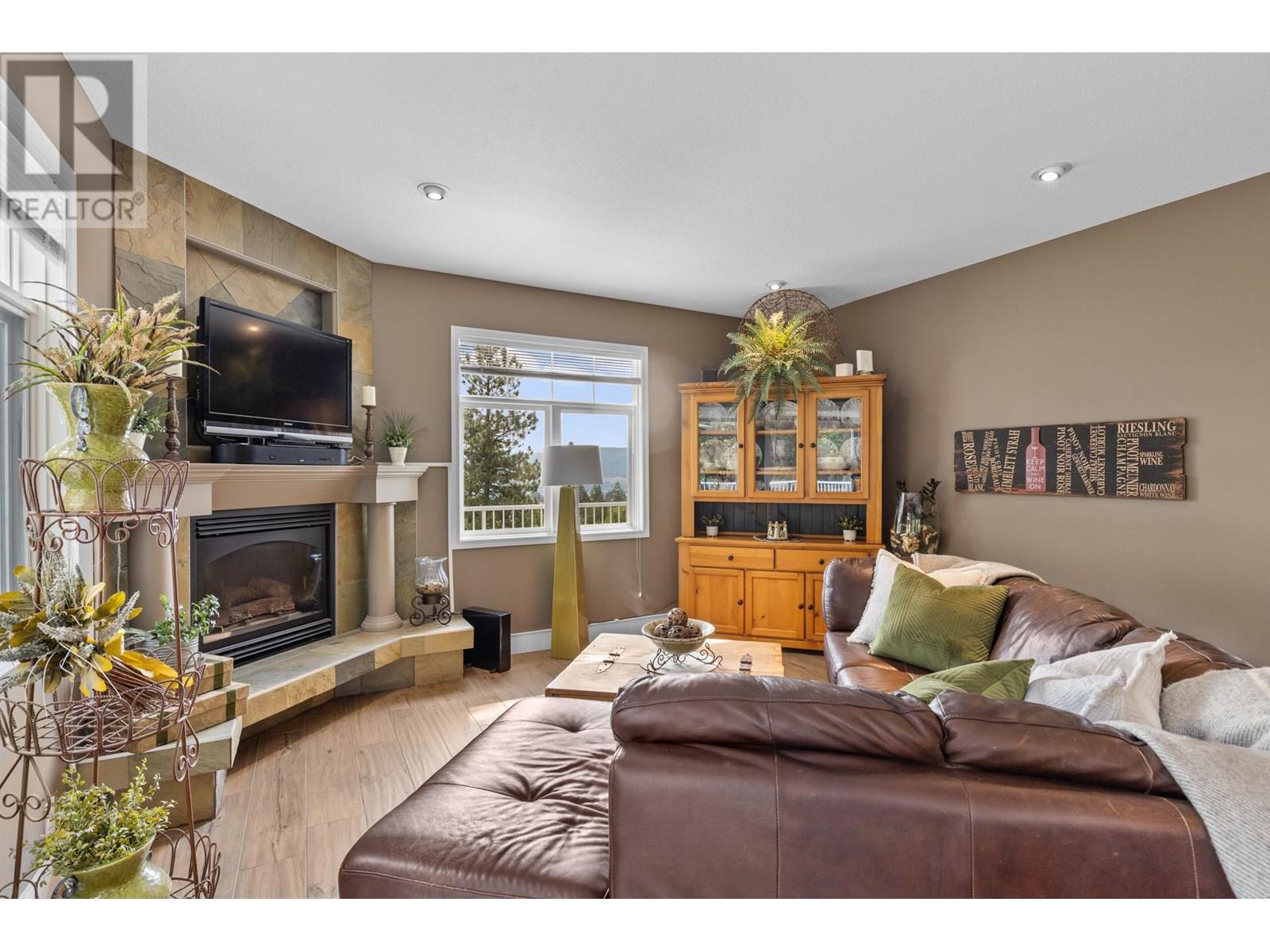  1831 Horizon Drive, West Kelowna