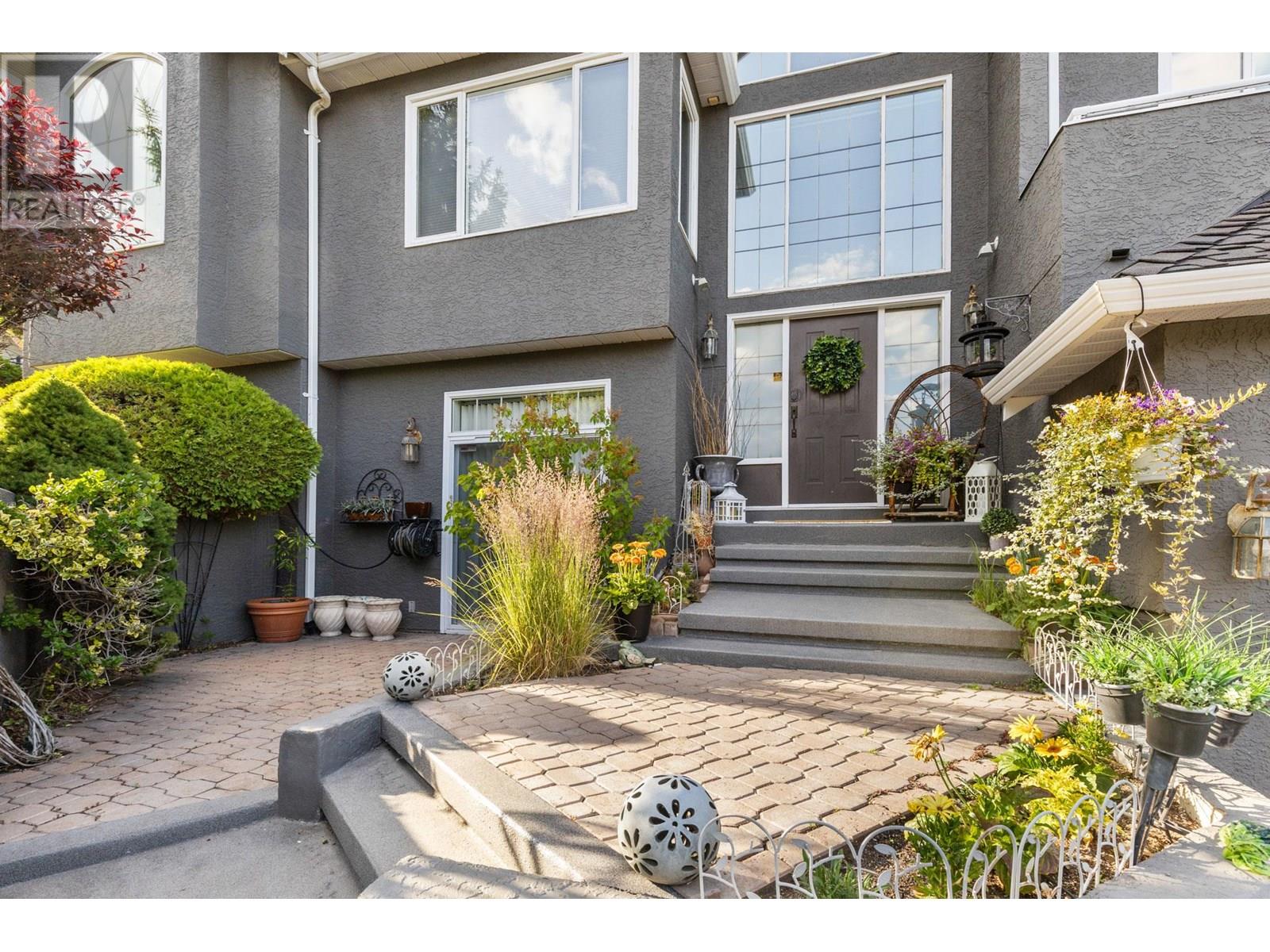  1831 Horizon Drive, West Kelowna