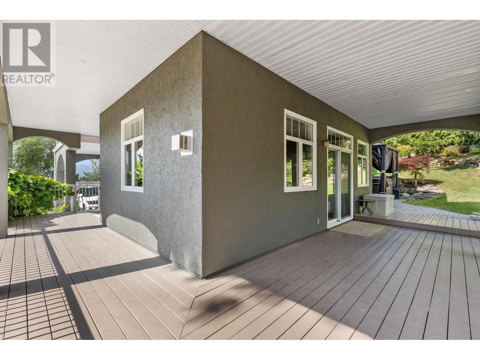  1831 Horizon Drive, West Kelowna