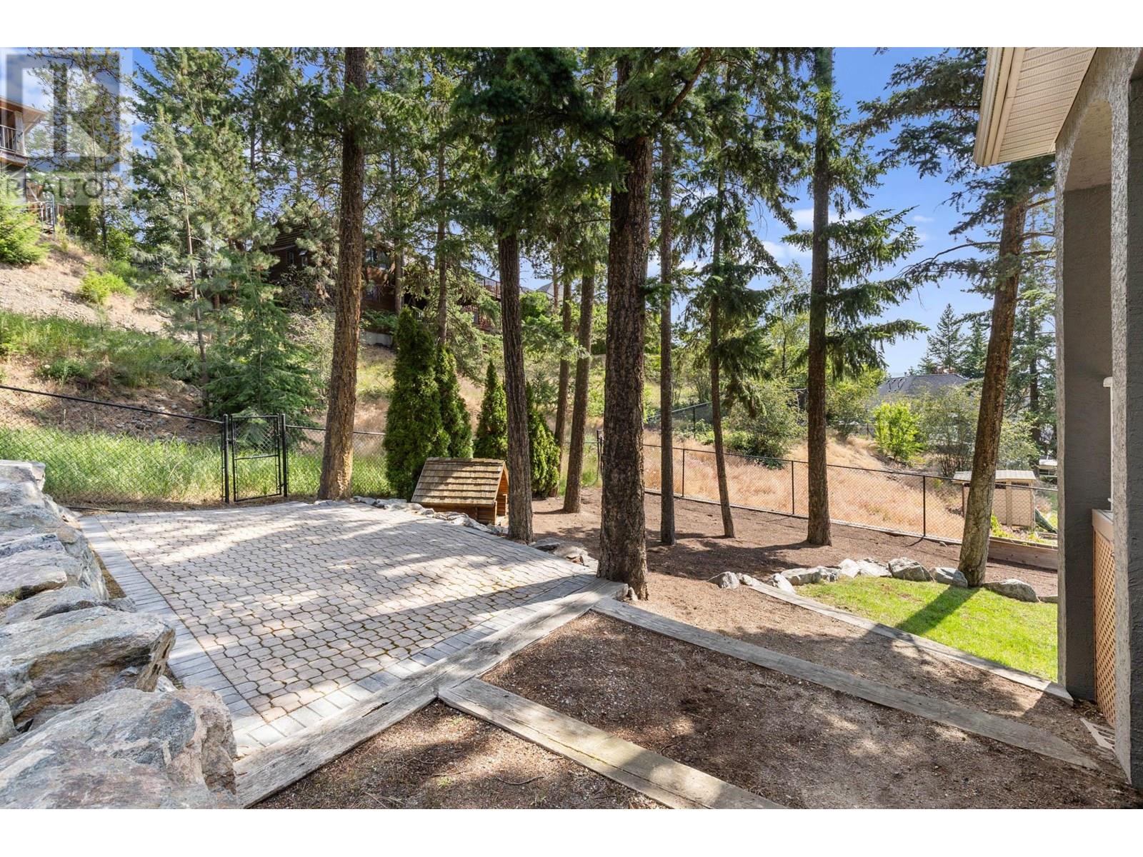  1831 Horizon Drive, West Kelowna