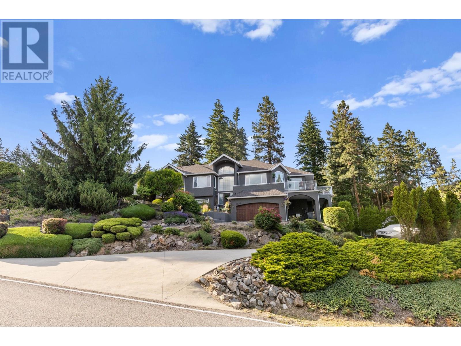  1831 Horizon Drive, West Kelowna