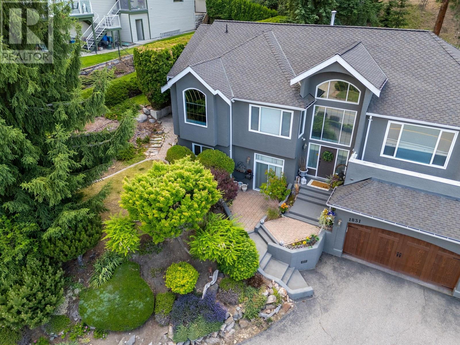  1831 Horizon Drive, West Kelowna