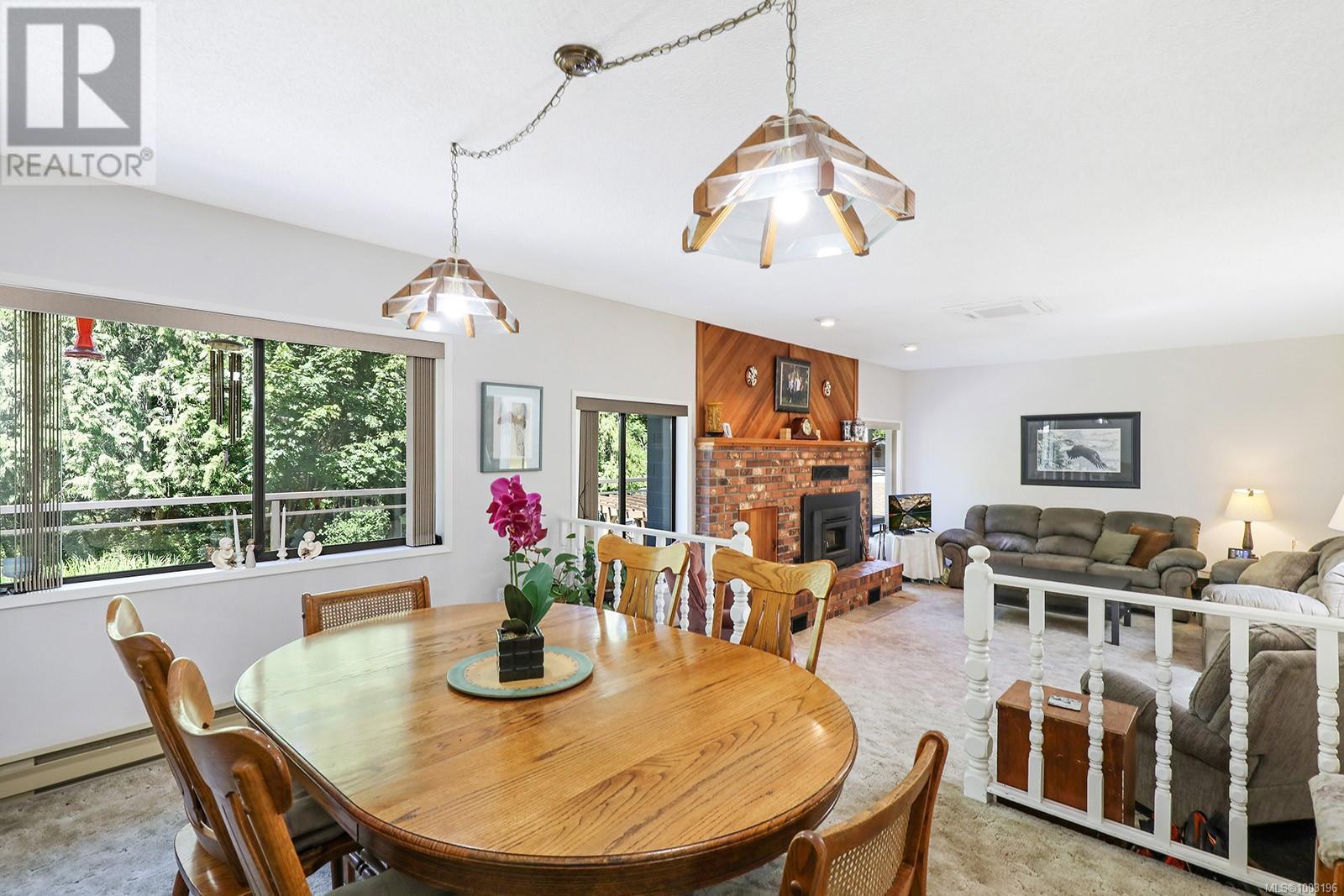 Photo 17 of 970 Mclean Rd, Qualicum Beach BC