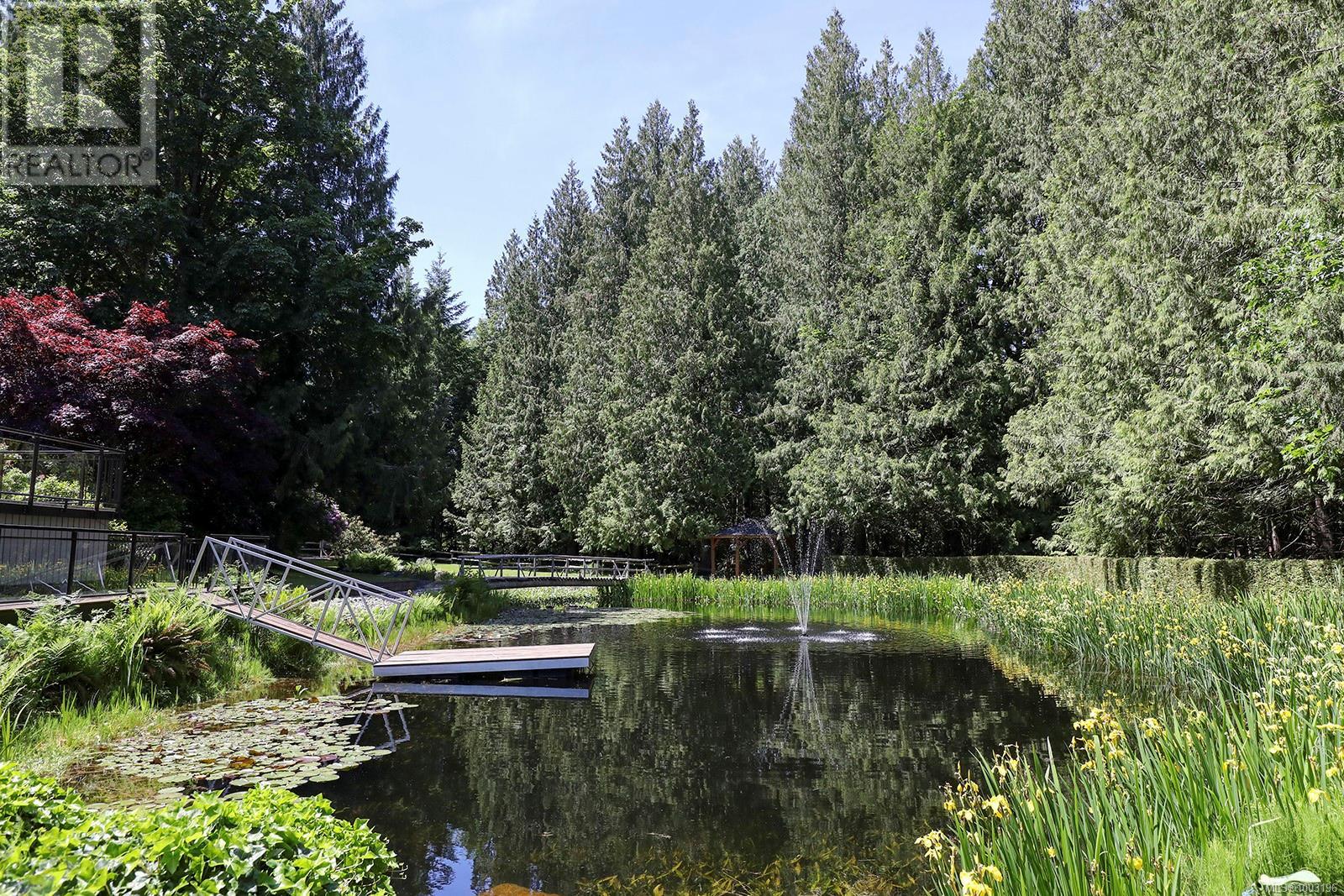 Photo 32 of 970 Mclean Rd, Qualicum Beach BC