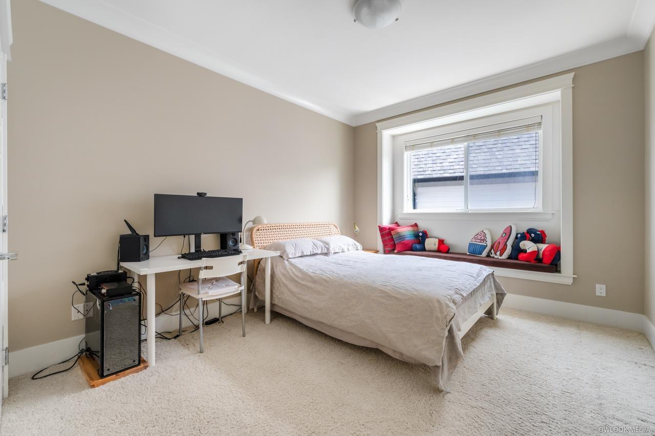 Photo 21 of 16228 25 Avenue, Surrey BC