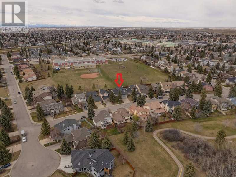 Single Family House for Sale in  Edgepark Way NW Edgemont Calgary 