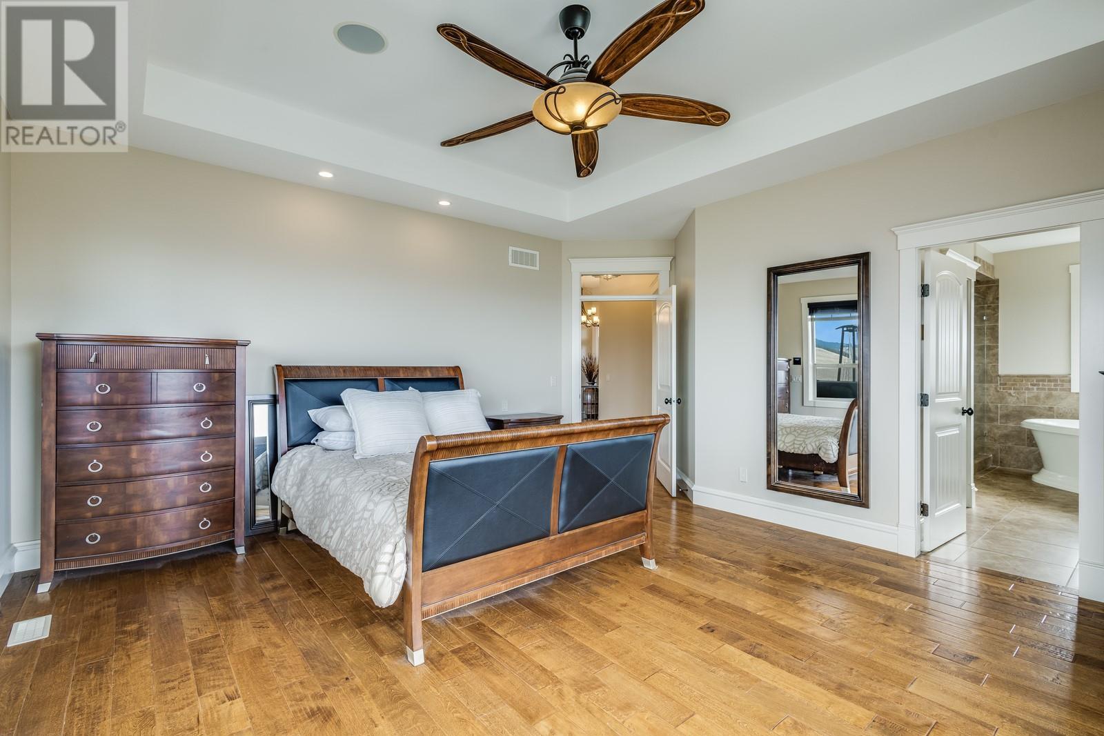 Photo 11 of 1830 Birkdale Avenue, Kelowna BC
