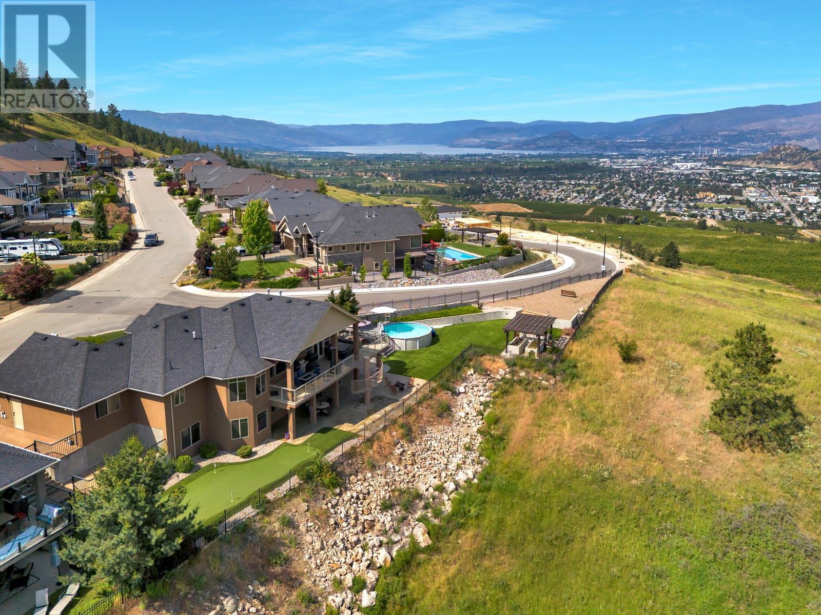 Photo 15 of 1830 Birkdale Avenue, Kelowna BC
