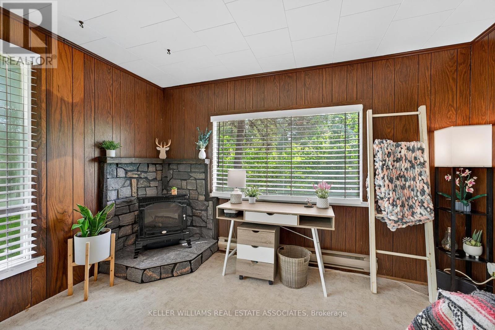 Photo 18 of 17377 35 Highway, Algonquin Highlands ON