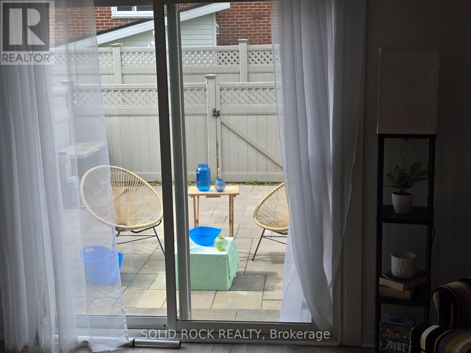 Photo 15 of 9 740 Morin Street N, Ottawa ON