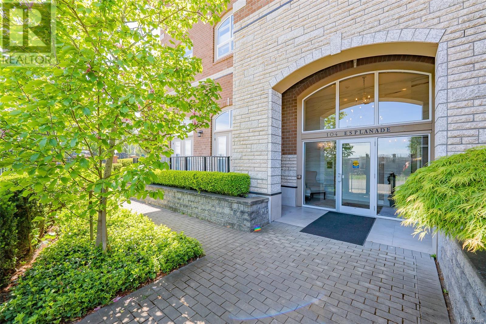 304 104 Esplanade St, Nanaimo