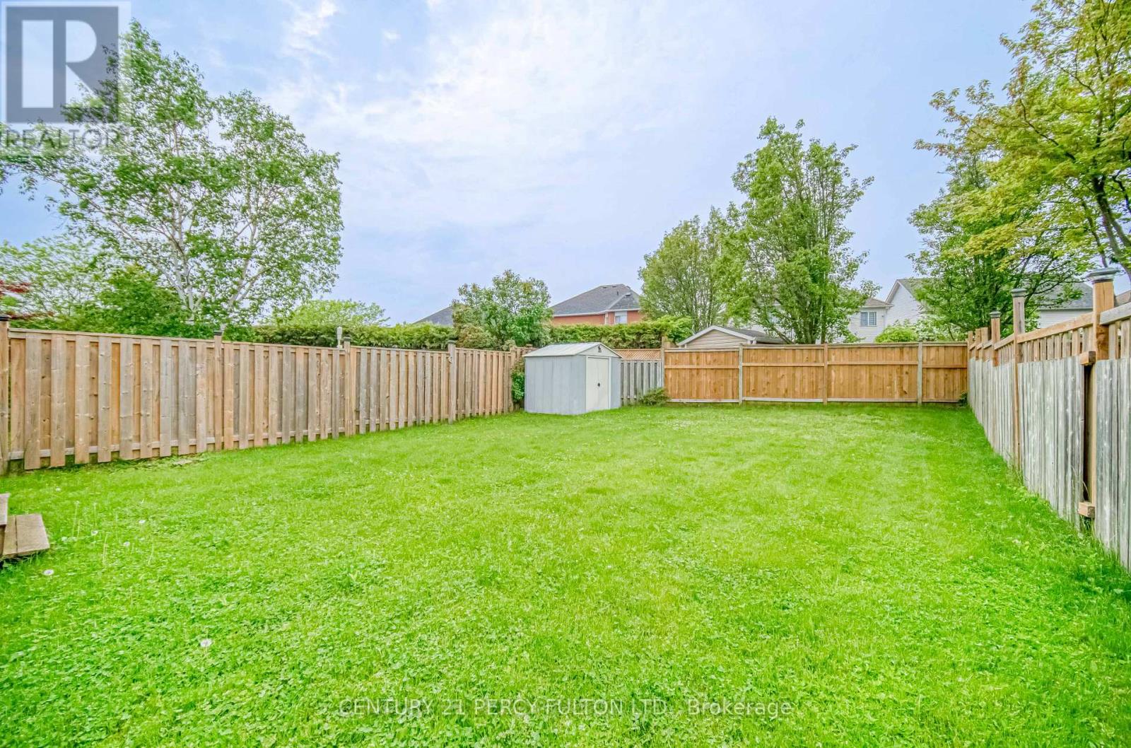 Photo 32 of 177 Wilkins Crescent, Clarington ON