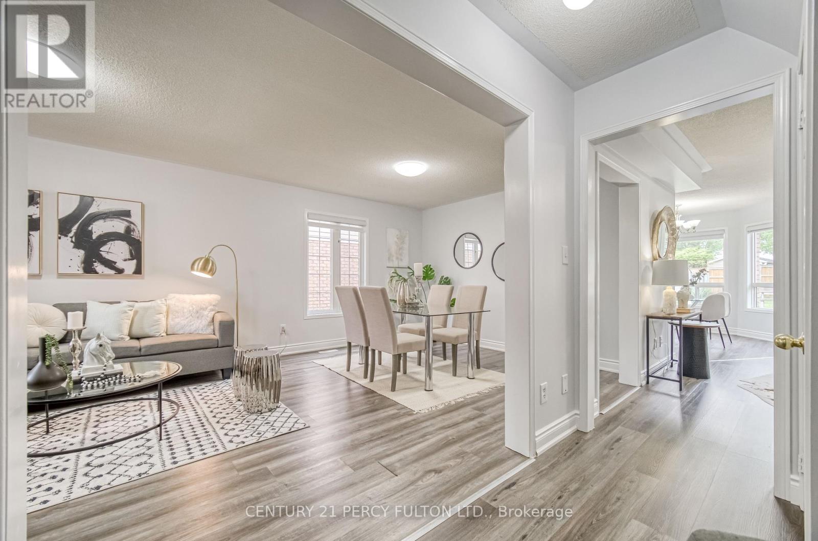 Photo 38 of 177 Wilkins Crescent, Clarington ON