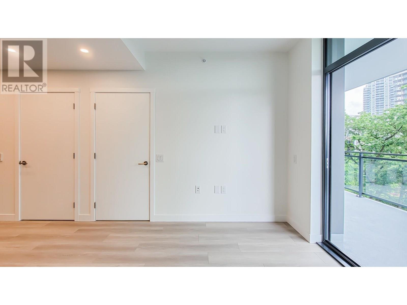 Photo 6 of 801 626 Claremont Street, Coquitlam BC