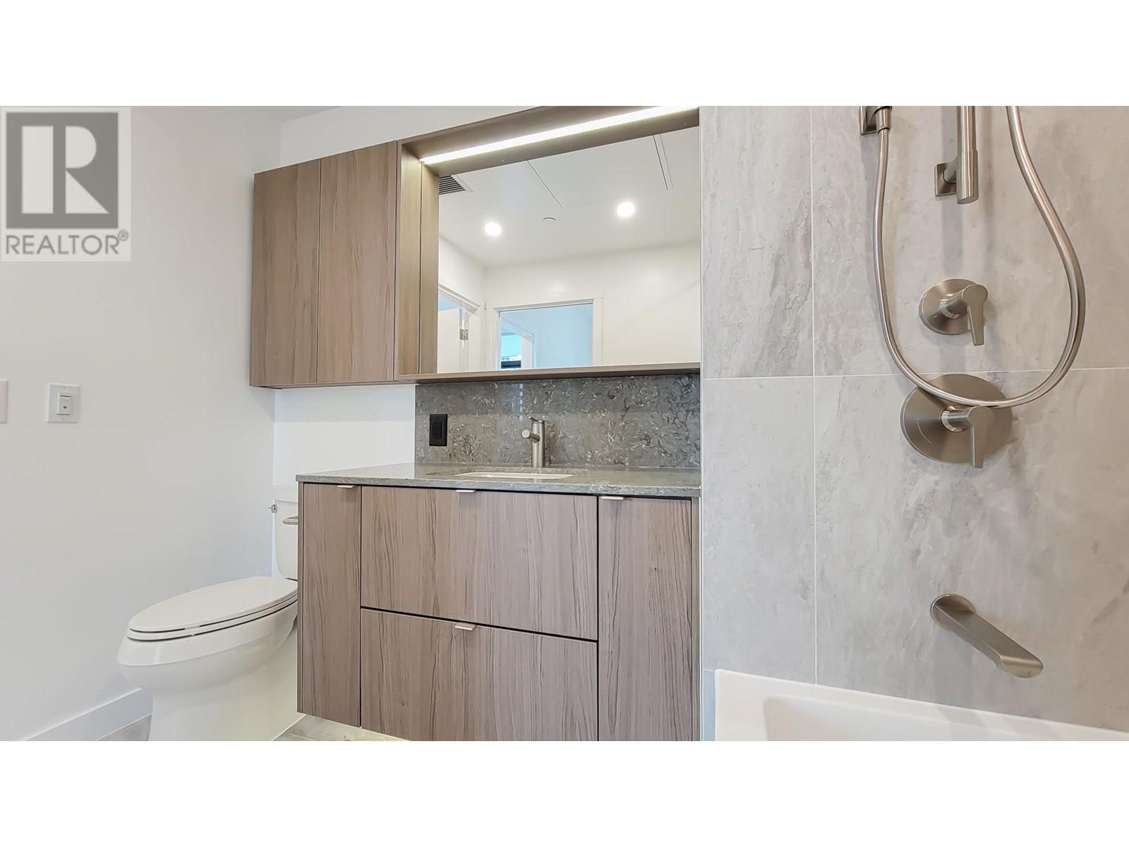 Photo 11 of 801 626 Claremont Street, Coquitlam BC