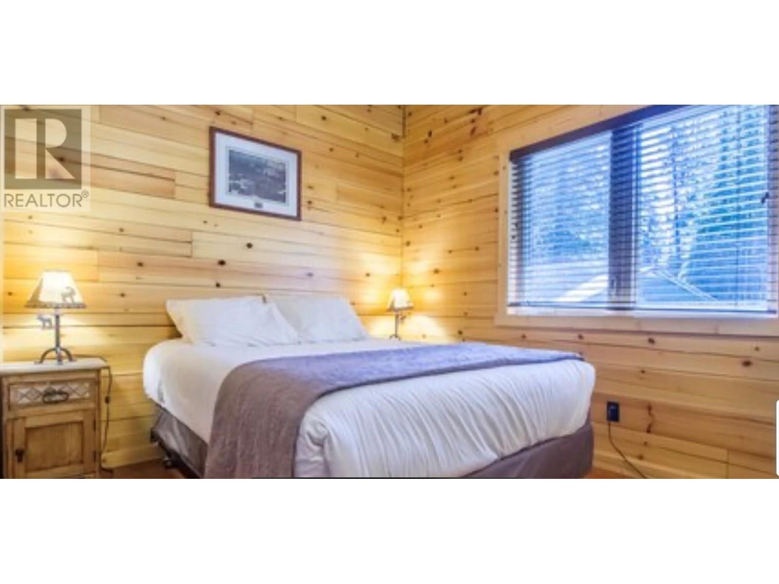  9500 Highway 93 Other South, Spillimacheen