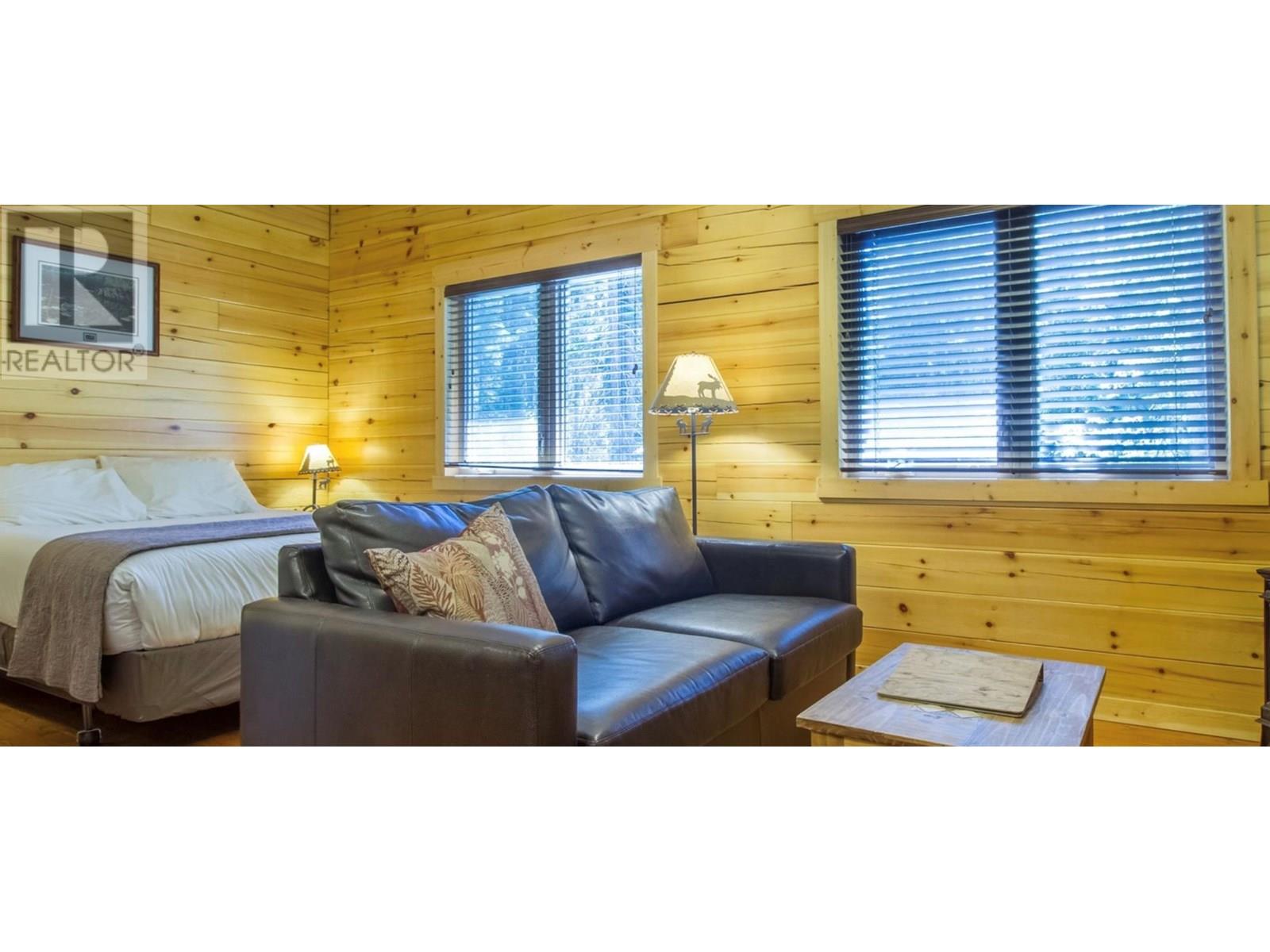  9500 Highway 93 Other South, Spillimacheen