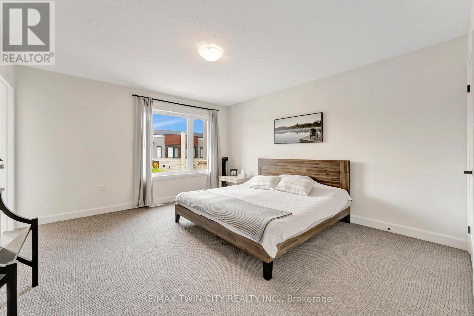 Single Family House for Sale in  SOUTHAM LANE Hamilton (Mountview) 