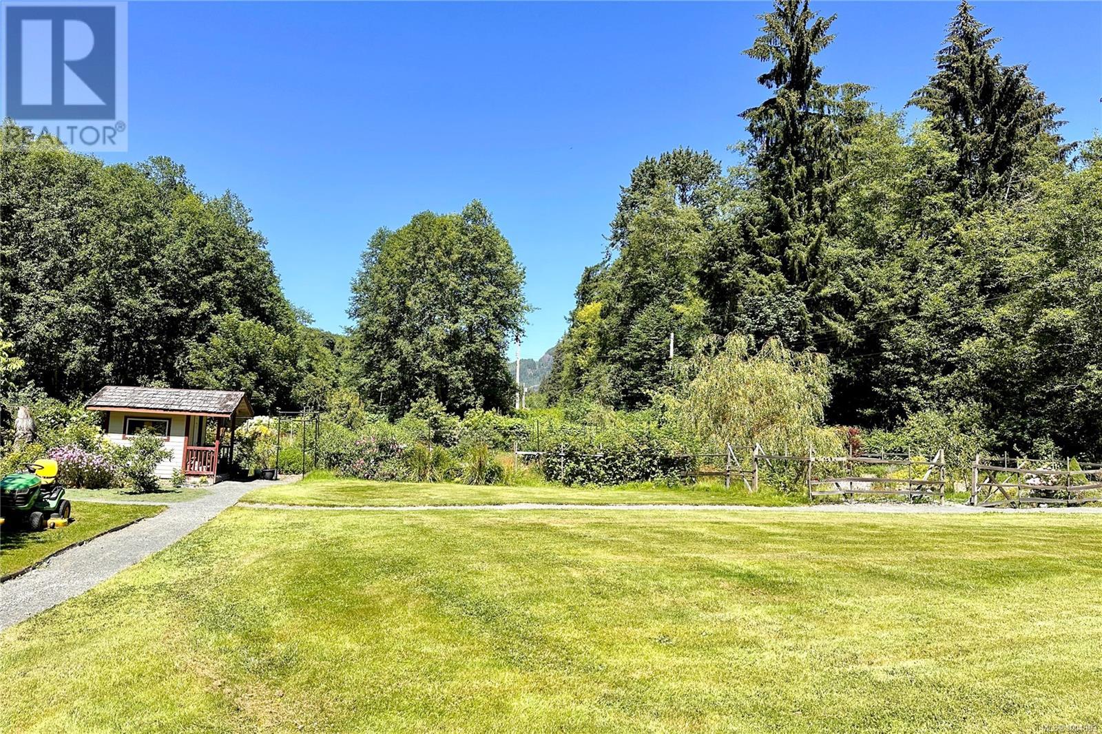 Photo 56 of 1165 Salmon River Main, Sayward BC