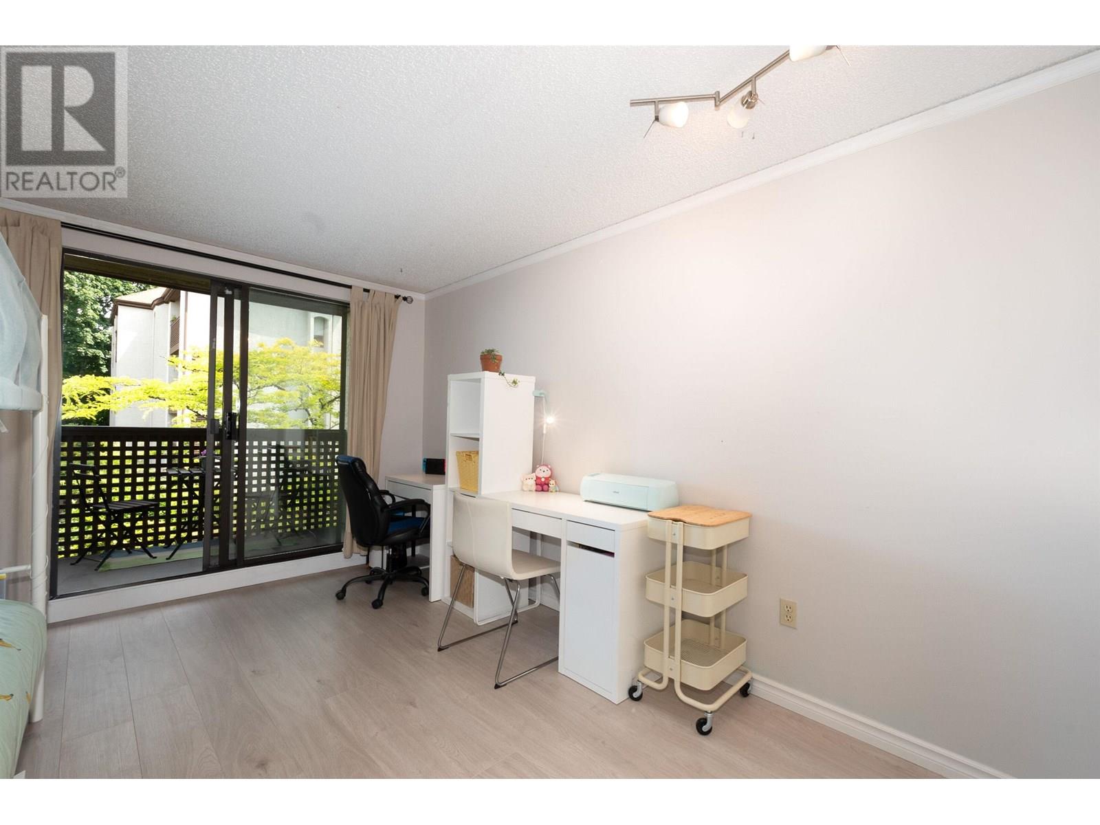 Photo 28 of 8 385 Ginger Drive, New Westminster BC