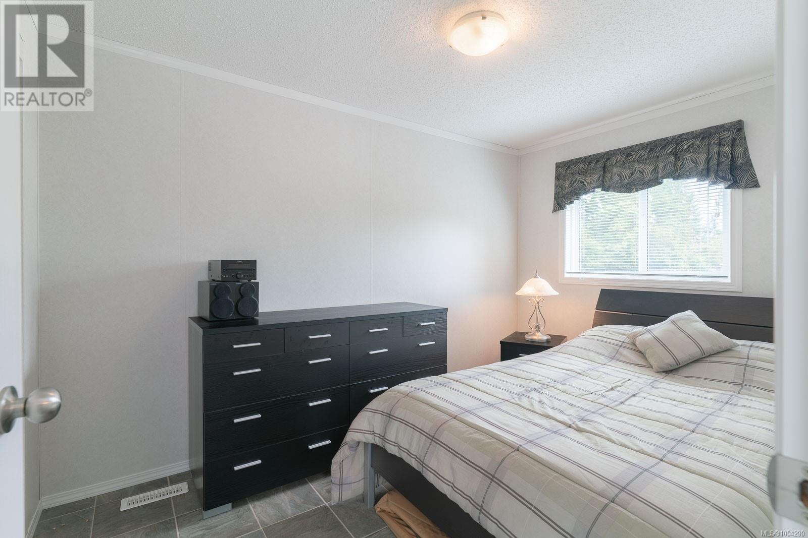 Photo 16 of B 10860 Chemainus Rd, Saltair BC