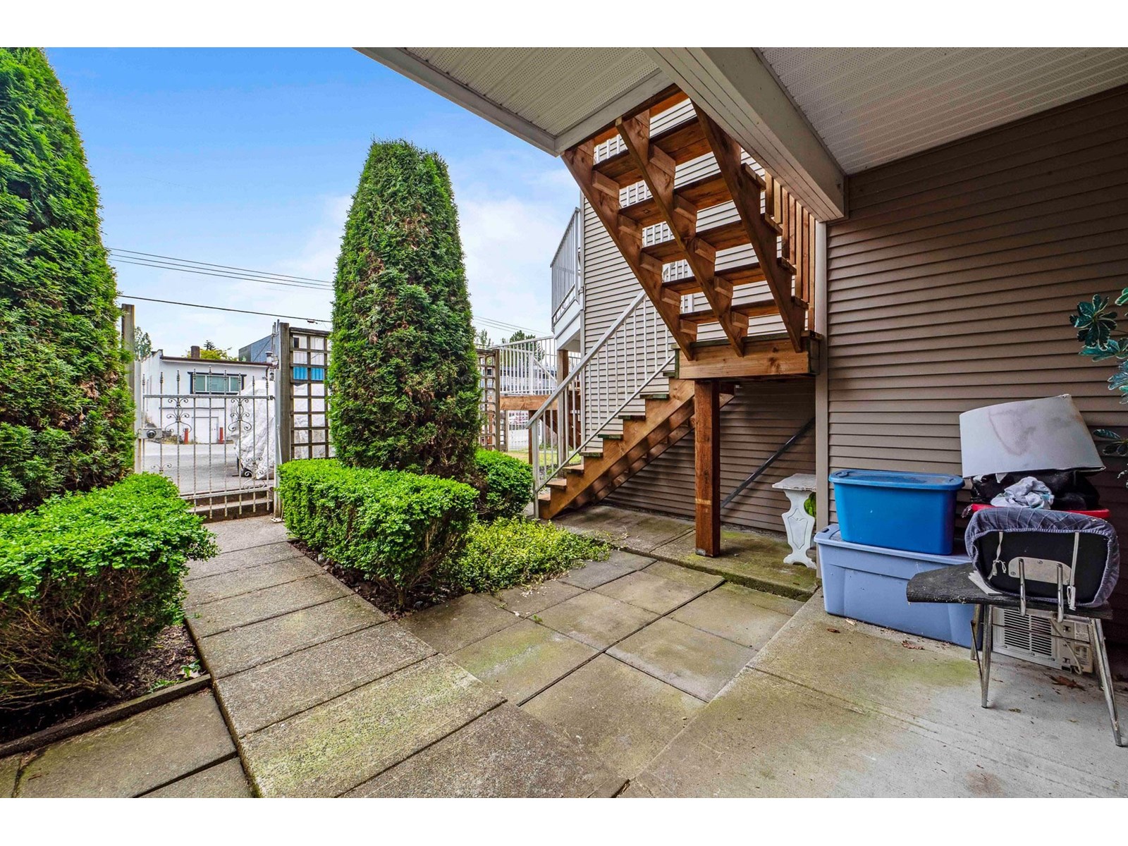 Photo 35 of 3 27283 30 Avenue, Langley BC