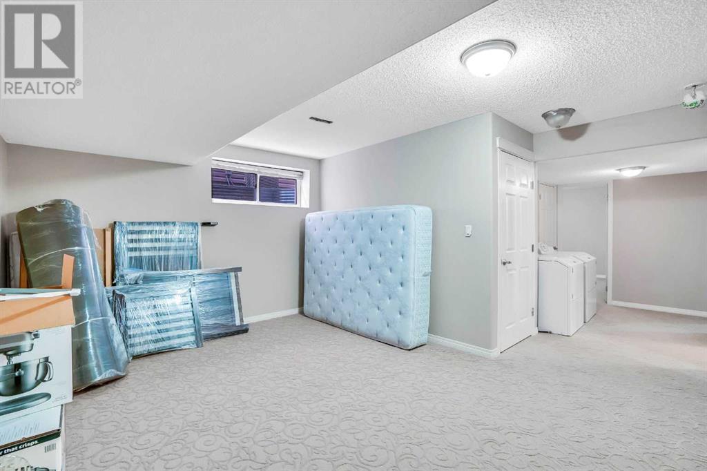 Single Family House for Sale in  Saddleland Drive NE Saddle Ridge Calgary 