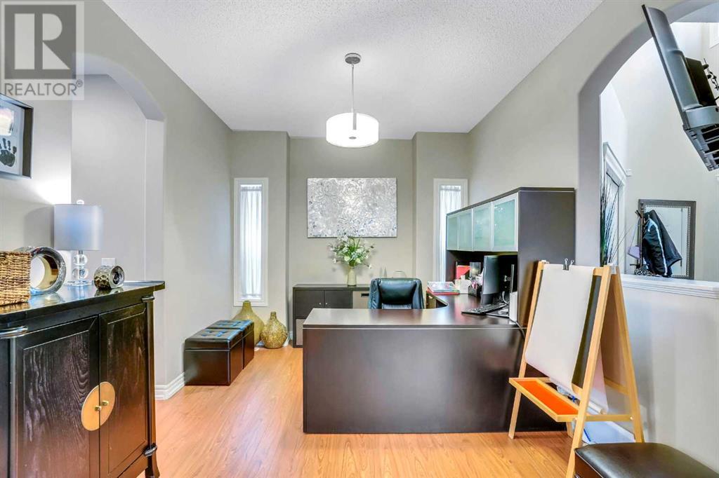 Single Family House for Sale in  Saddleland Drive NE Saddle Ridge Calgary 
