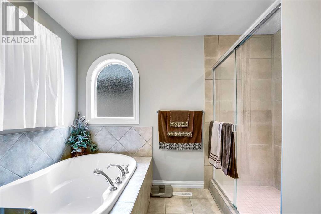 Single Family House for Sale in  Saddleland Drive NE Saddle Ridge Calgary 