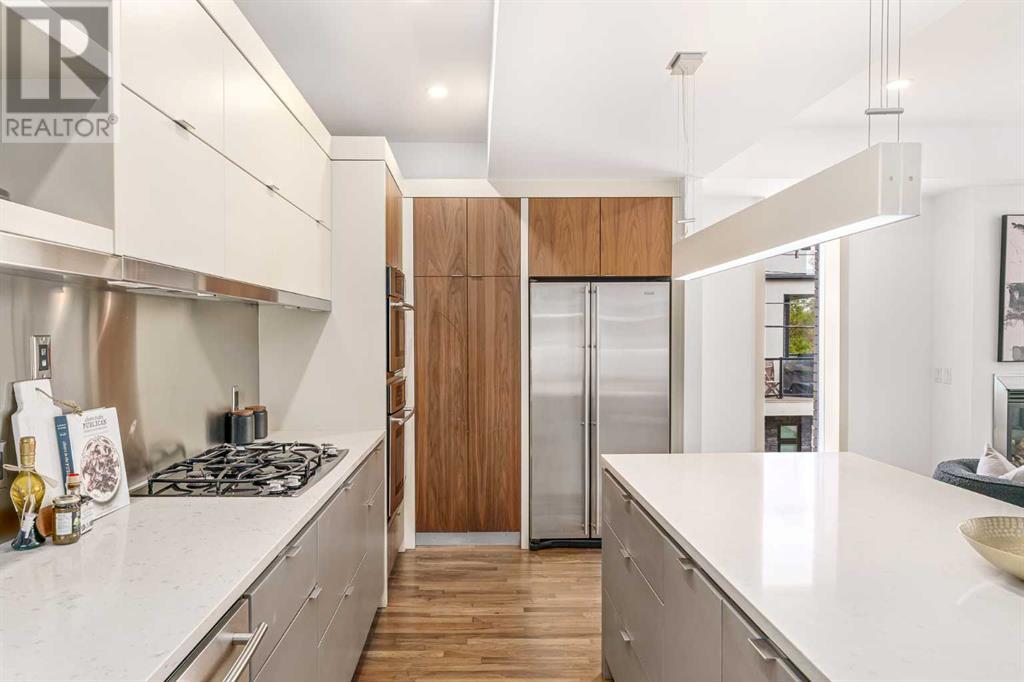 Single Family House for Sale in   Avenue SW Bankview Calgary 
