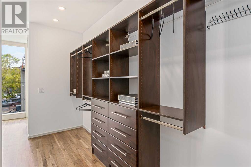 Single Family House for Sale in   Avenue SW Bankview Calgary 