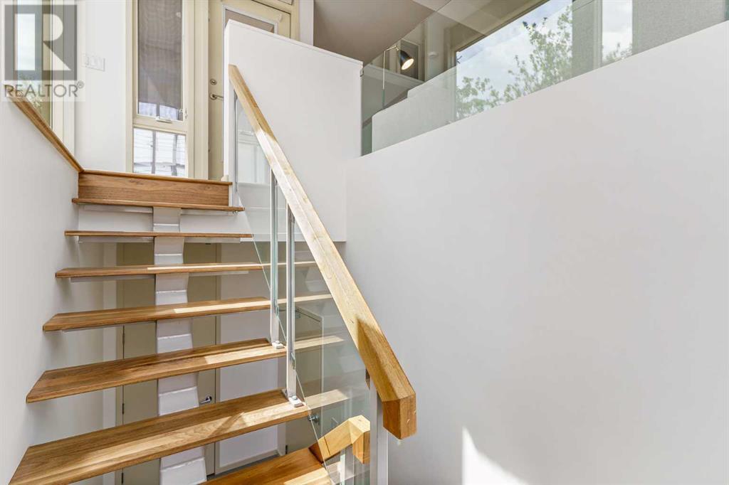Single Family House for Sale in   Avenue SW Bankview Calgary 