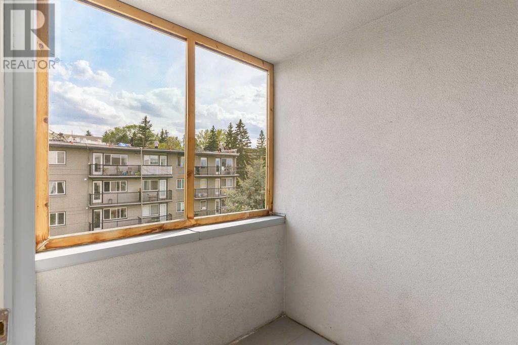 Single Family House for Sale in   Avenue SW Bankview Calgary 