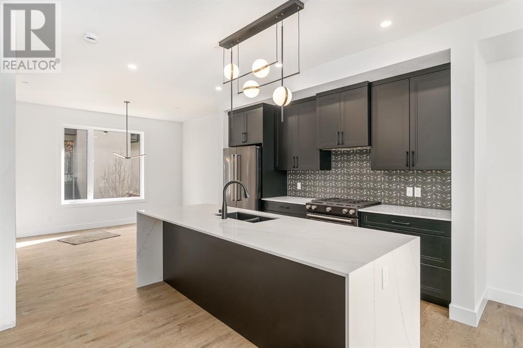 Single Family House for Sale in    Avenue SW Richmond Calgary 