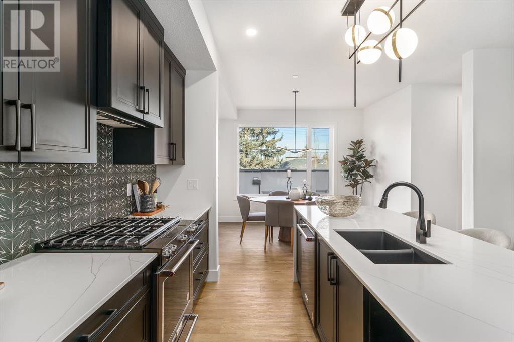 Single Family House for Sale in    Avenue SW Richmond Calgary 