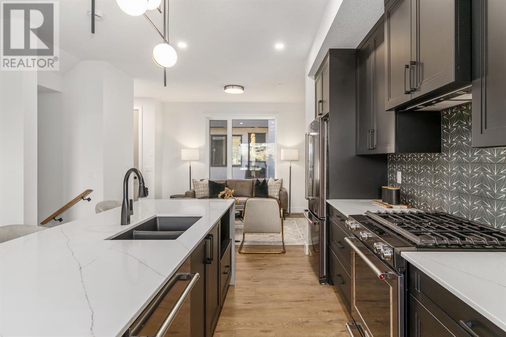 Single Family House for Sale in    Avenue SW Richmond Calgary 
