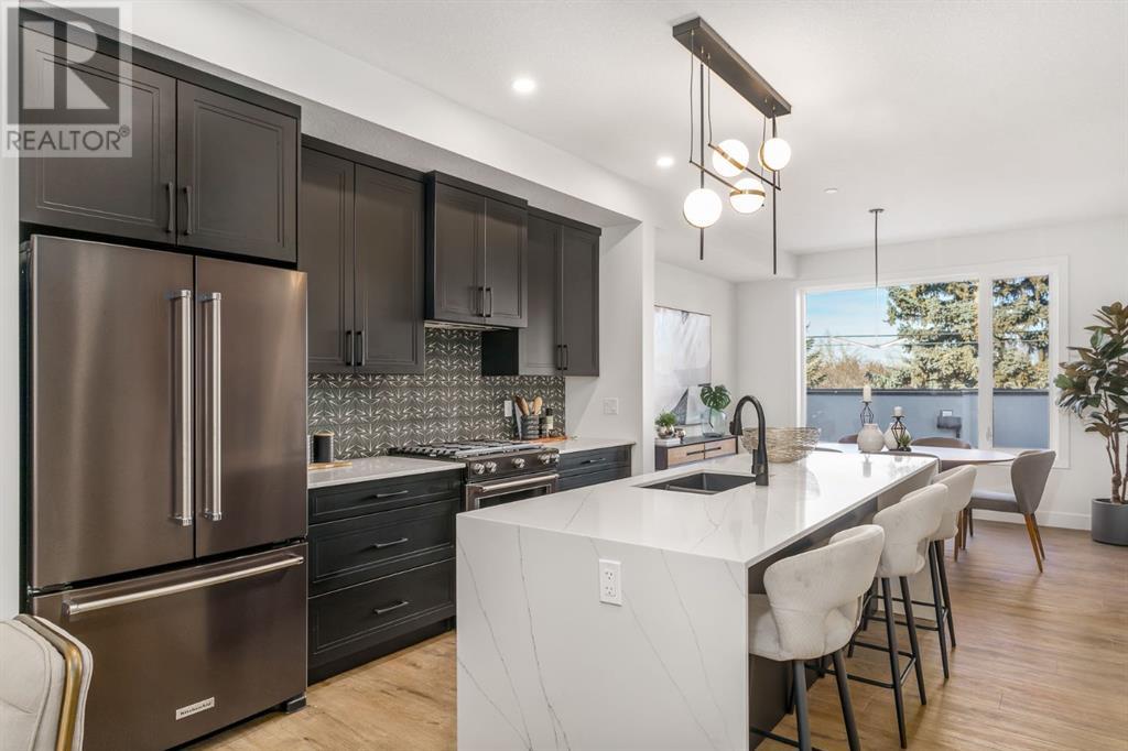 Single Family House for Sale in    Avenue SW Richmond Calgary 